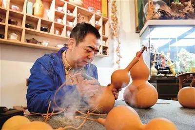 民间工艺美术葫芦烙画,淄博葫芦烙画