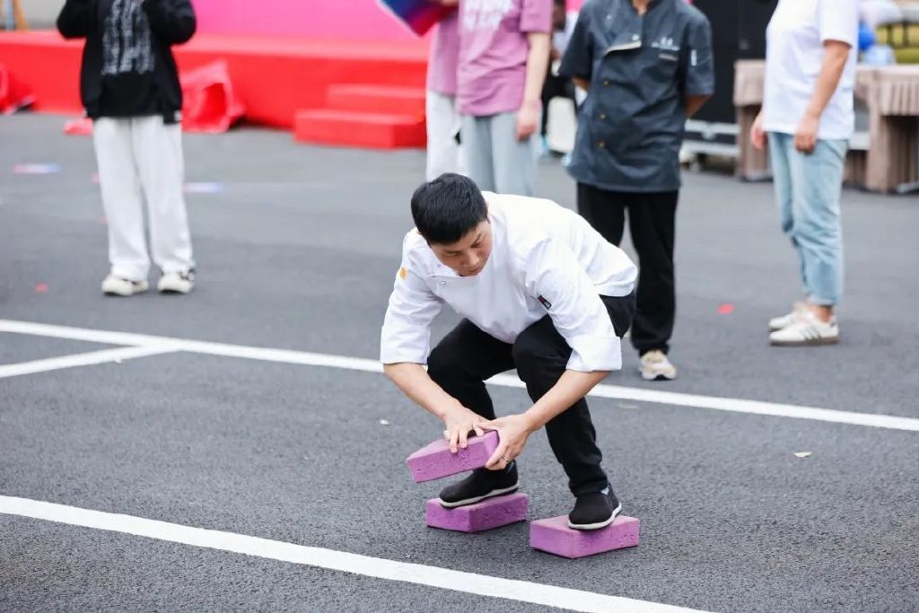 【潮新闻】连续17年举办运动会，杭州这家企业“花式”庆亚运