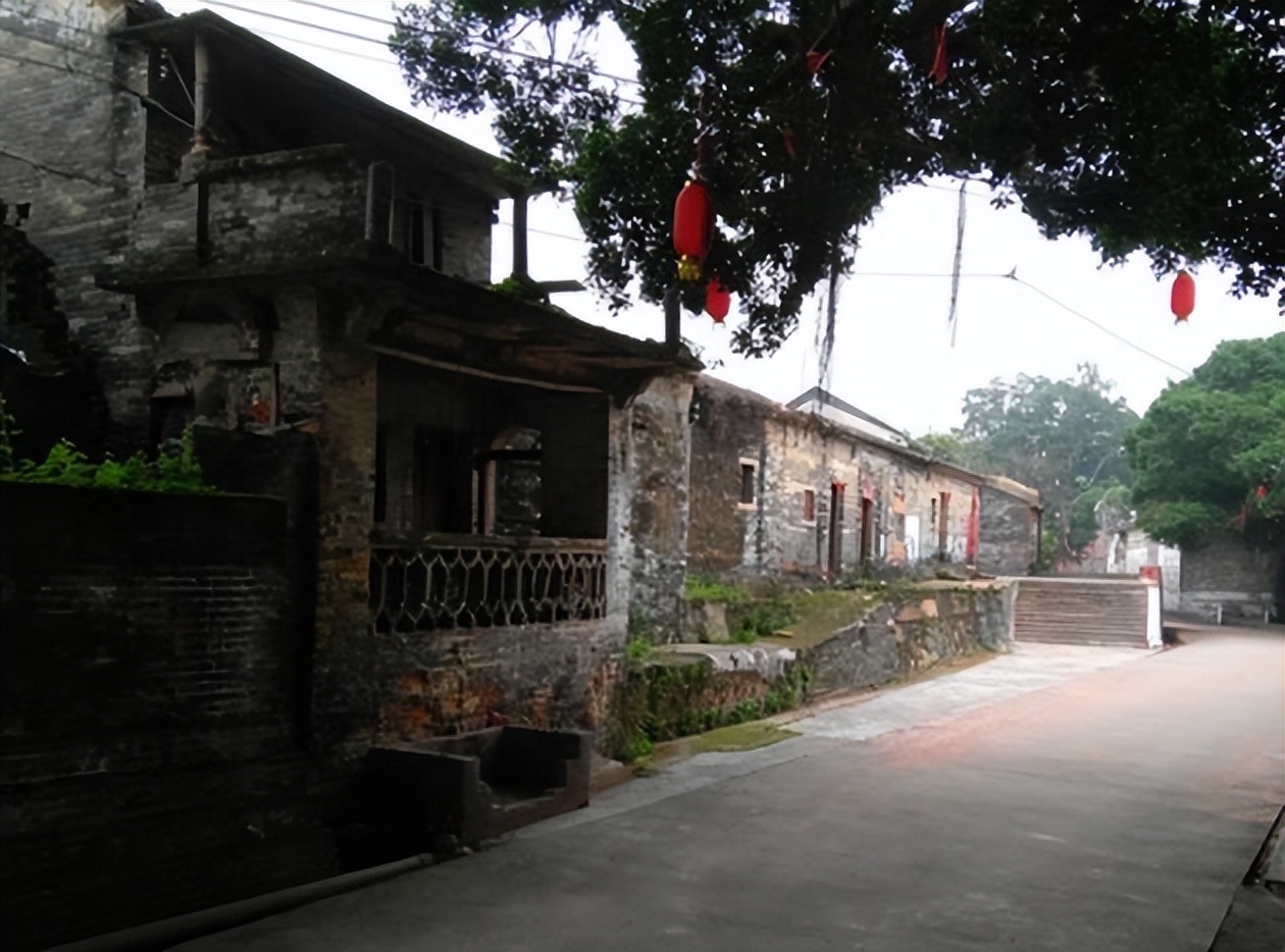 鍏崷鍙ゆ潙涔嬭皽,鍏崷鍙ゆ潙鏈В涔嬭皽