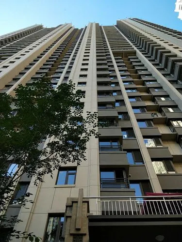 成都姑娘买下19㎡LOFT，利用3米2层高做隔层，网友：太好住了