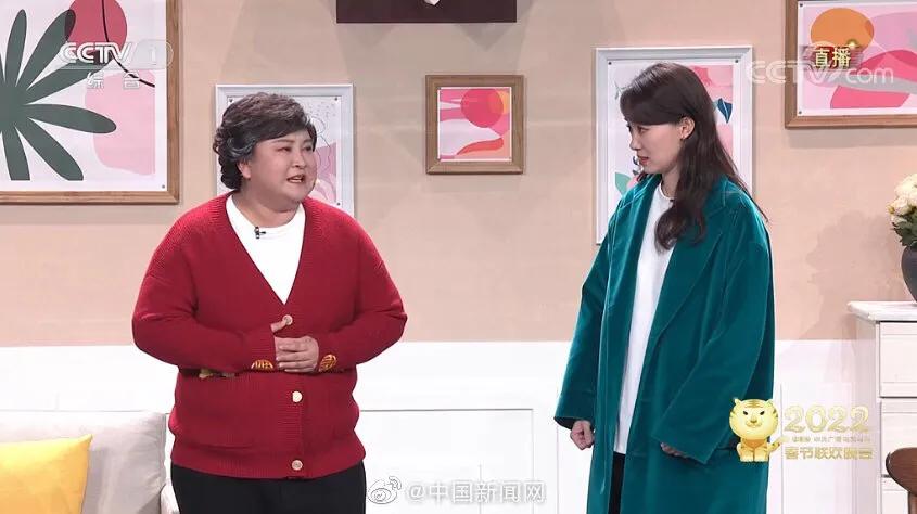 天下足球十大女主持人,天下足球主持人踢球