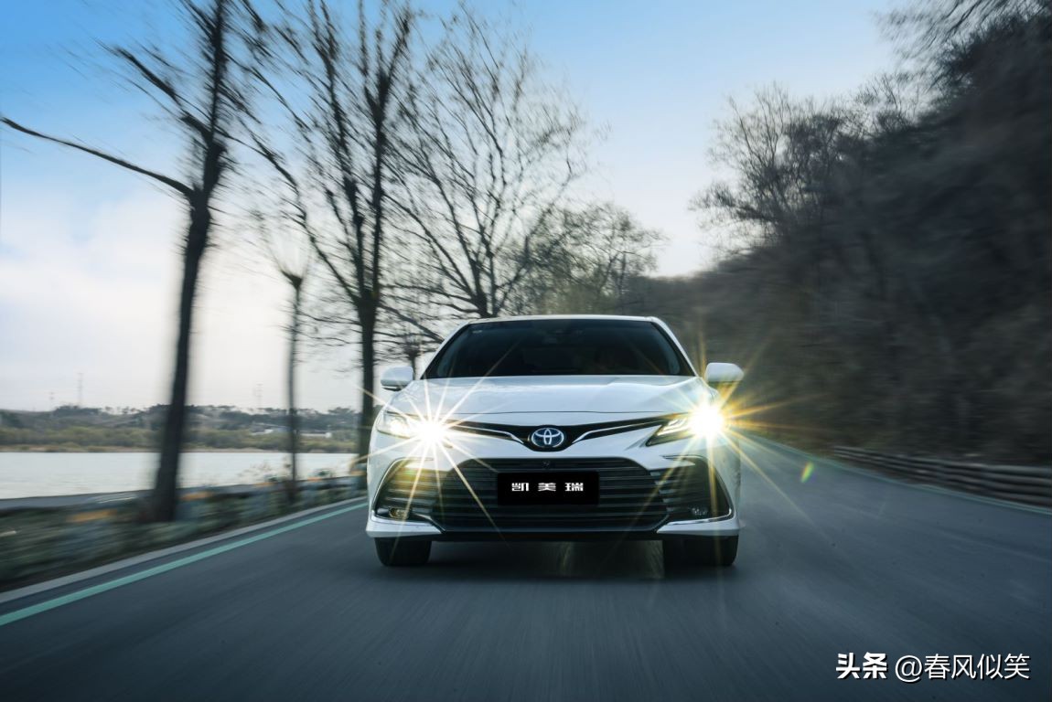 第八代凯美瑞智能电混双擎多少钱,全新凯美瑞智能加持实力再次进阶