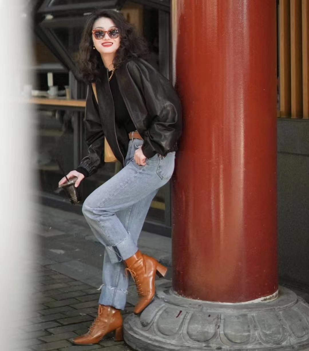 秋冬黑色宽松皮衣两件套,40-50岁洋气皮衣套装