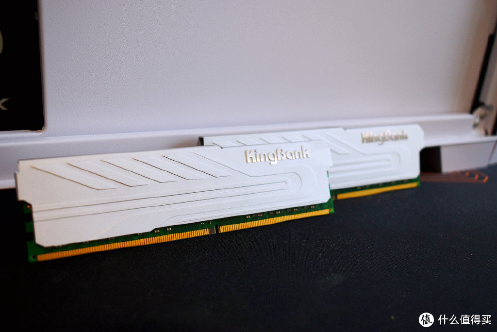 金百达ddr43200mhz16g双通道银爵,内存金百达ddr4黑爵