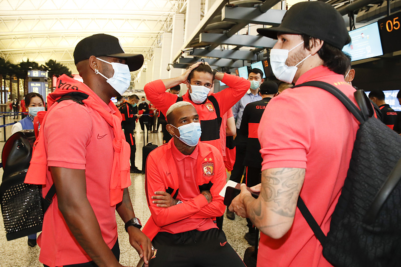 悲情国脚！恒大给他8600万，联赛进4球，被陈戌源废弃