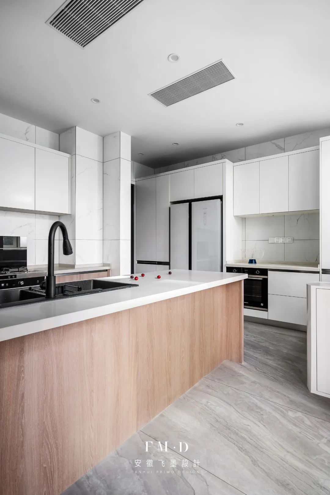 井井有条的收纳,小卧室收纳得井井有条温馨舒适