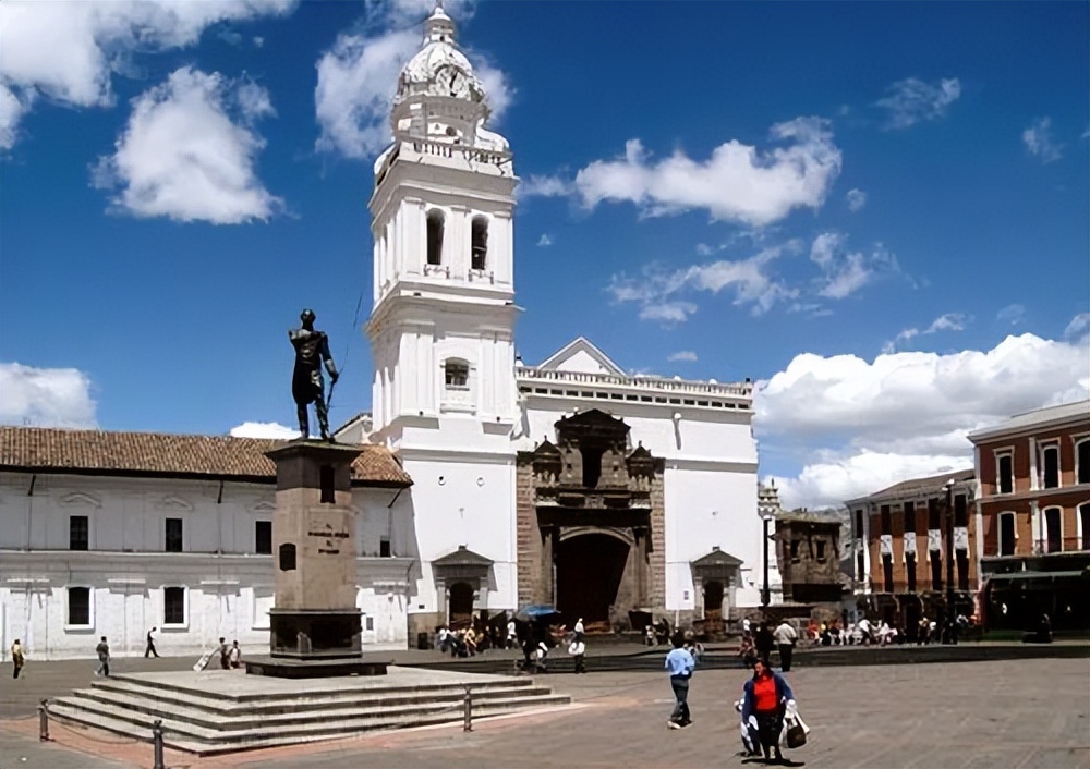 厄瓜多尔购买中国装备,厄瓜多尔向中国购武器