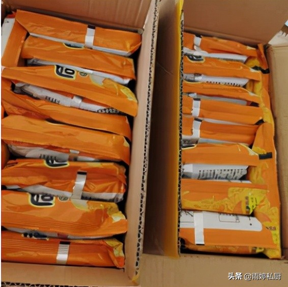 这3种方便面筋道爽滑太好吃了,方便面哪一种比较好吃一点