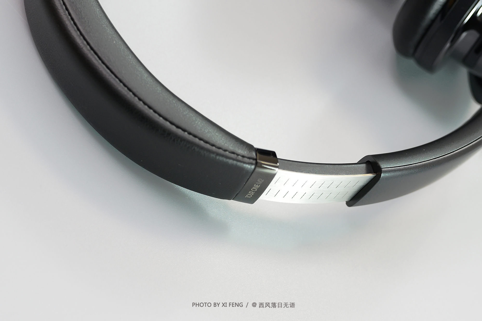 bose和jbl头戴耳机比较,主动降噪无线头戴耳机jbl