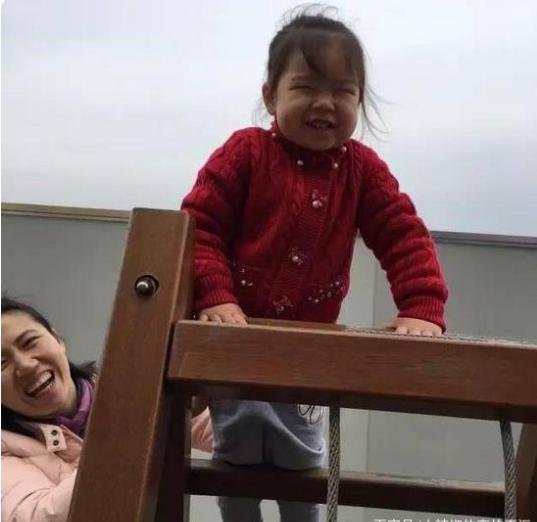 女排奥运冠军周苏红个人采访视频,女排前队友周苏红近况如何