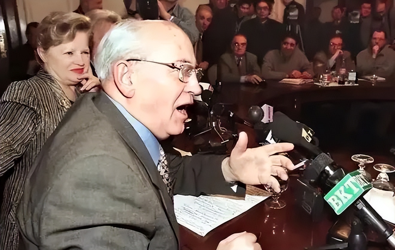 戈尔巴乔夫纪录片档案,逐梦演艺圈梗概