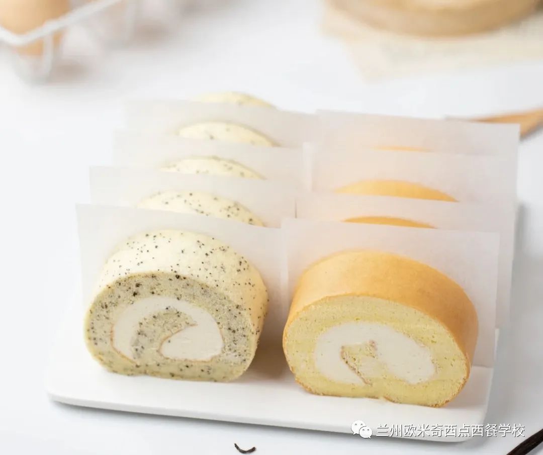 蛋糕卷怎么老是掉皮而且还开裂,不掉皮不开裂蛋糕卷做法