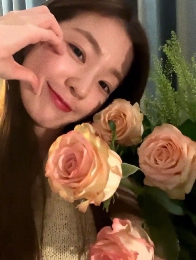 韩国美女裴珠泫素颜,韩国女明星裴珠泫身材