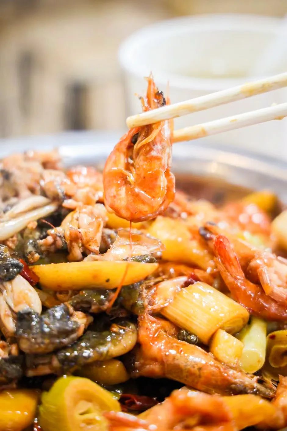 最惨的餐饮业现状,全国餐饮业倒闭数量和开店数量