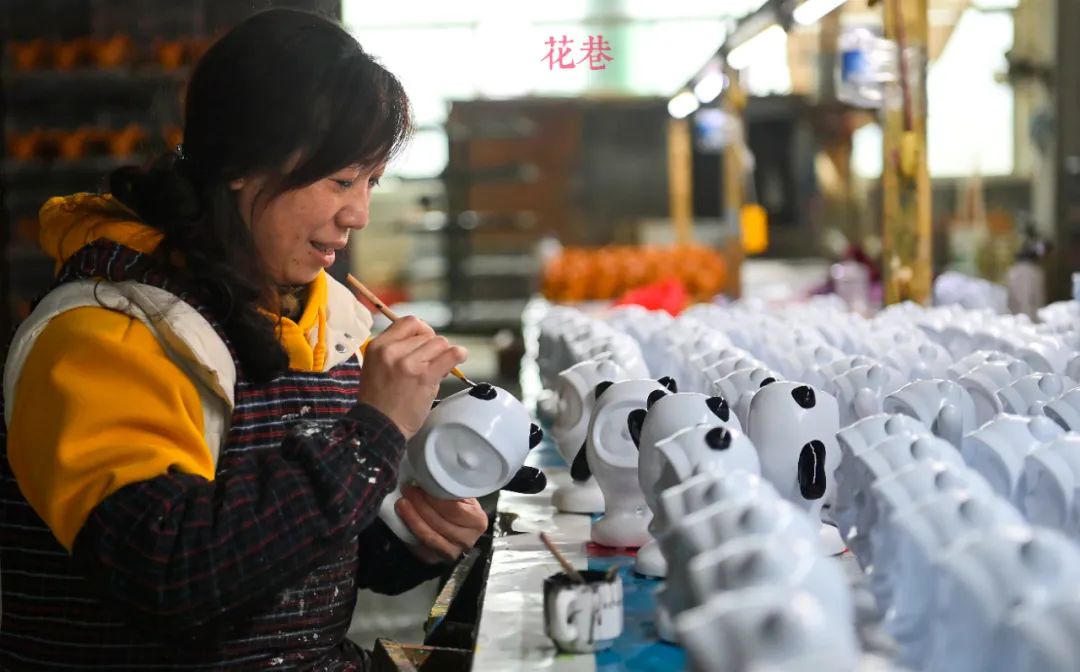 泉州到哈尔滨冰雕攻略,泉州德化冰墩墩