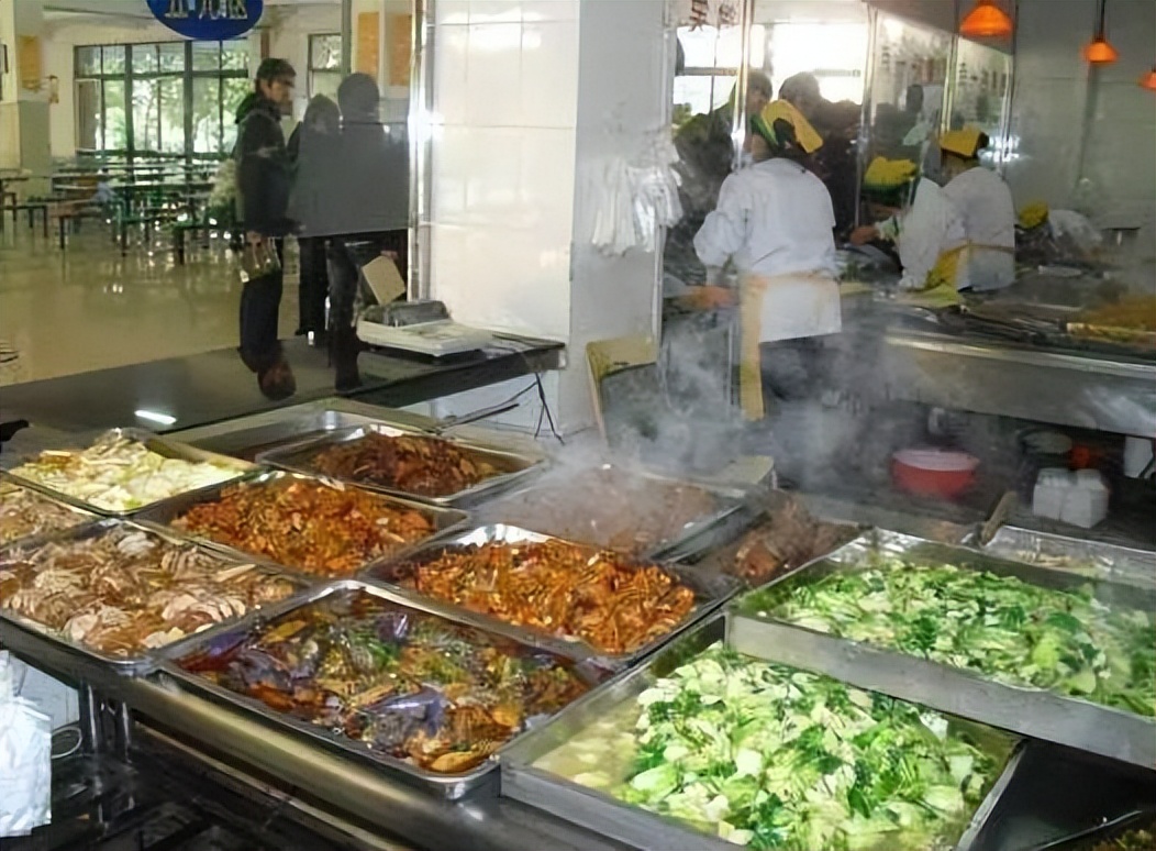 夏季高温安全生产应注意事项,夏季安全生产注意事项卡通