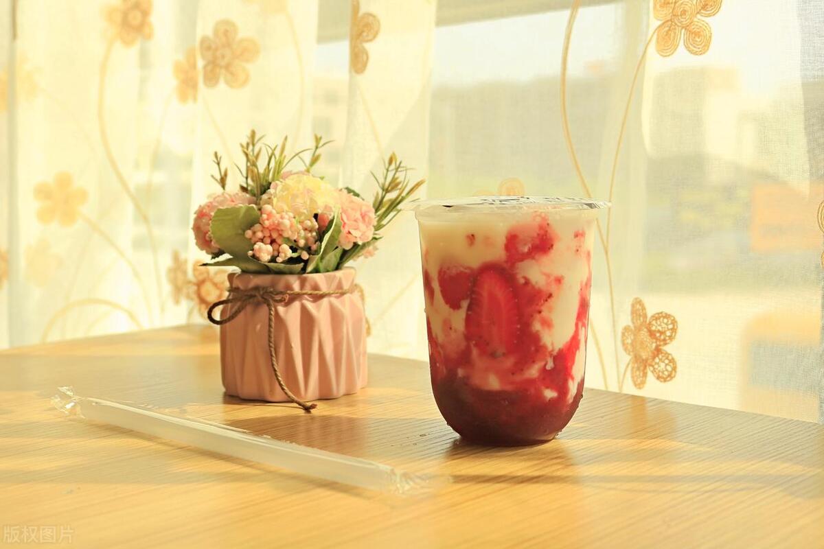 在中山开奶茶店大概要多少钱,深圳开一家奶茶店需要投资多少钱