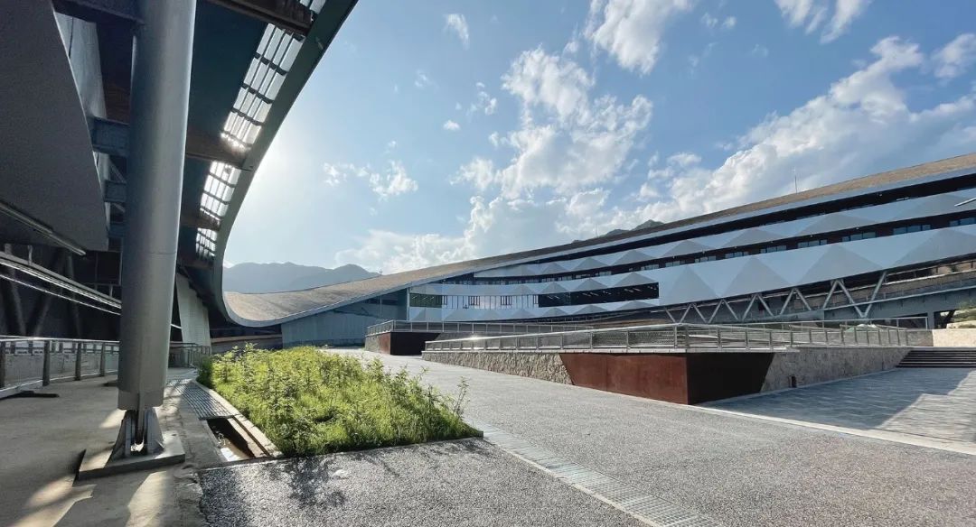 北京冬奥会会标的设计意图,北京冬奥会的场馆设计思路