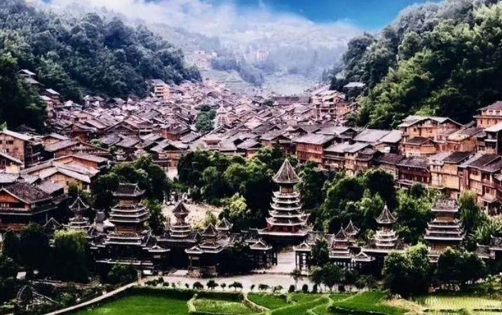 走进侗族文化与建筑,侗族民族的特色民族文化