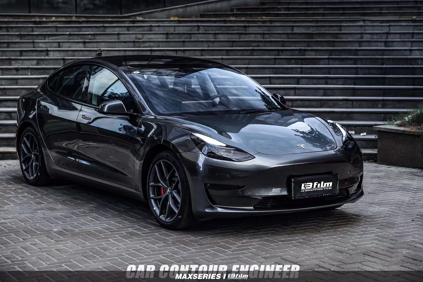 特斯拉改色膜modely液态金属蓝,特斯拉改色膜modely超亮金属蓝