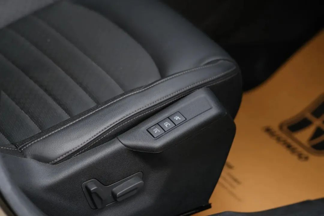 一六年雪铁龙c6二手多少钱,济南二手雪铁龙c6清仓价格