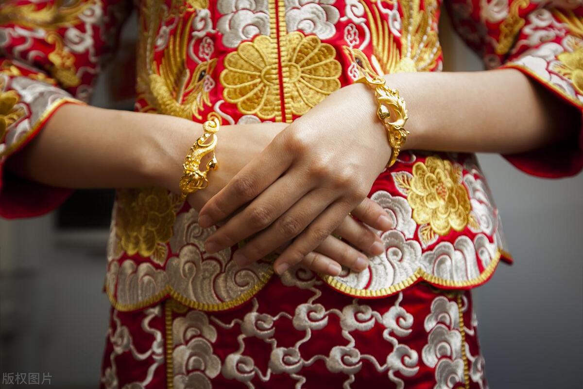 年轻人更重视个体感受和婚姻,婚姻中有没有必要重视亲情