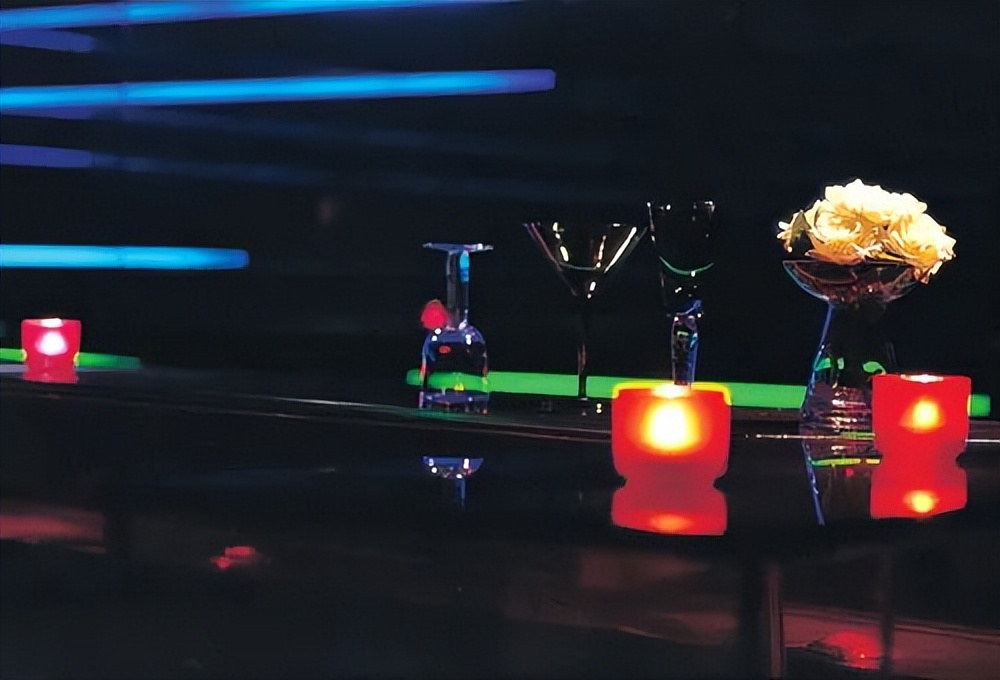 gta会所和夜总会的区别,酒吧ktv会所夜总会的区别