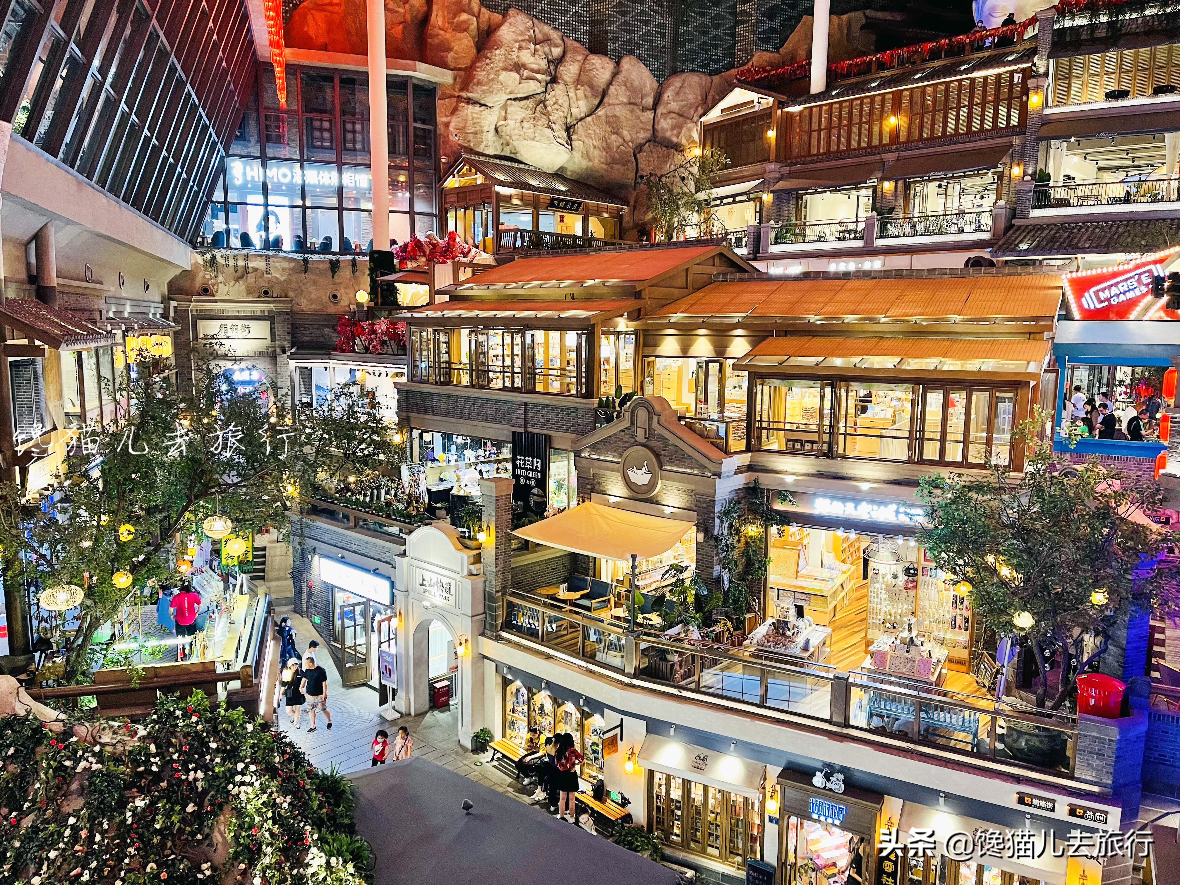 重庆的洪崖洞需要爬山吗,重庆洪崖洞需要爬山吗