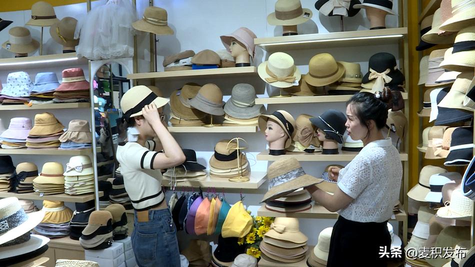 夏夜烟火气激发清凉消费新活力,夏日消费热起来助推经济火起来