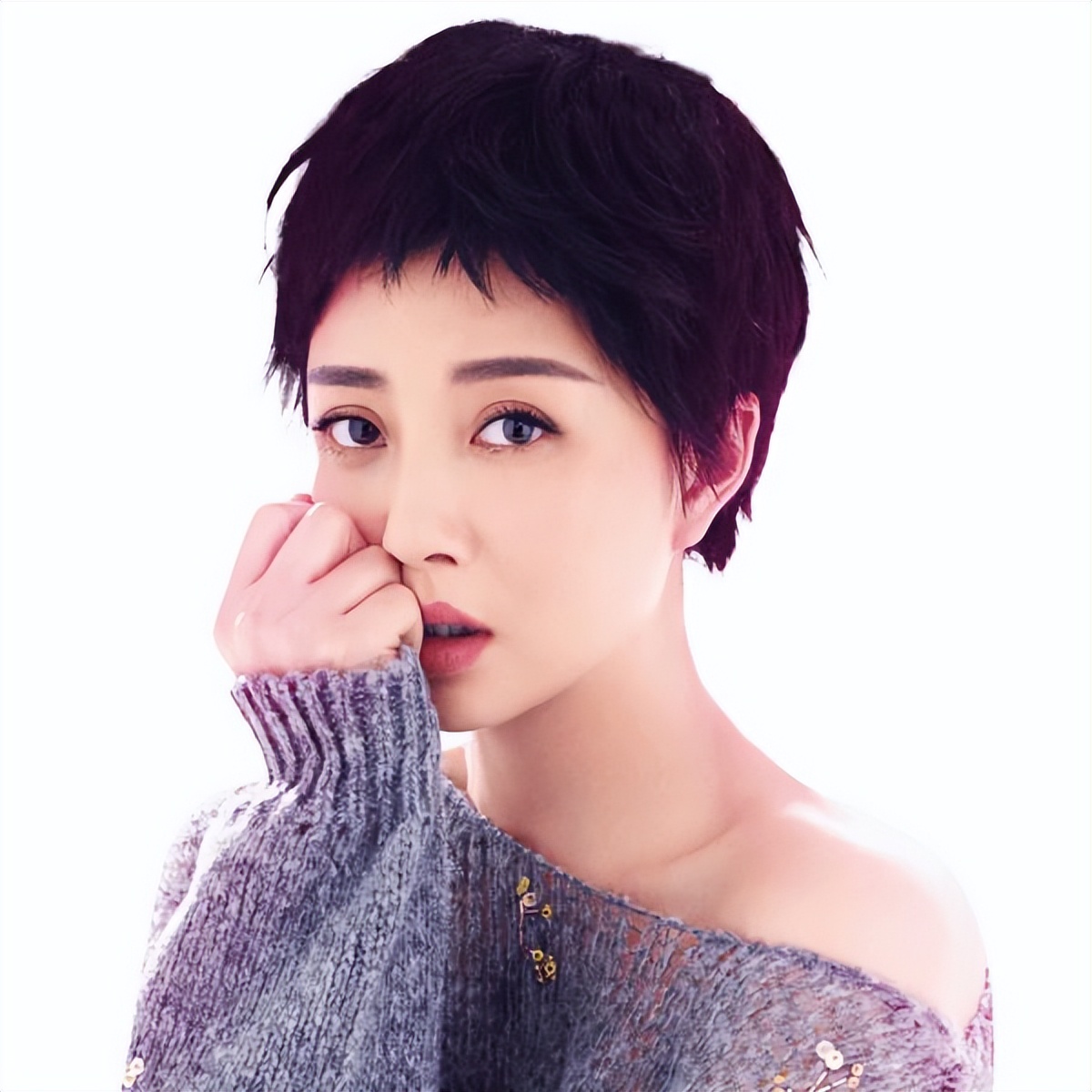 殷桃离异了吗,殷桃结过几次婚现在状况