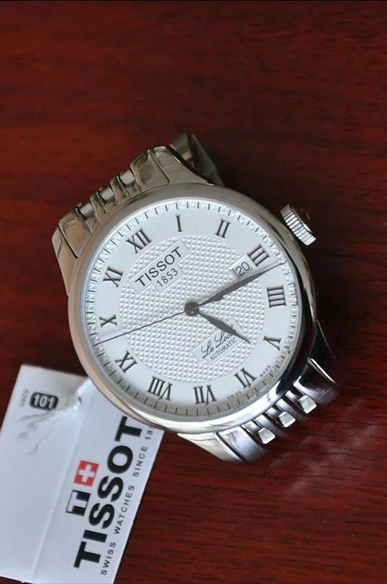 天梭和浪琴哪个性价比高,天梭和浪琴哪个牌子好