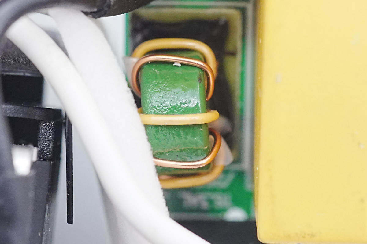 雷蛇笔记本氮化镓适配器,雷蛇330w氮化镓适配器