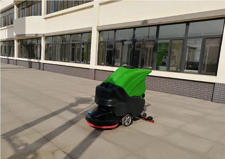 新购买的洗地机操作常规