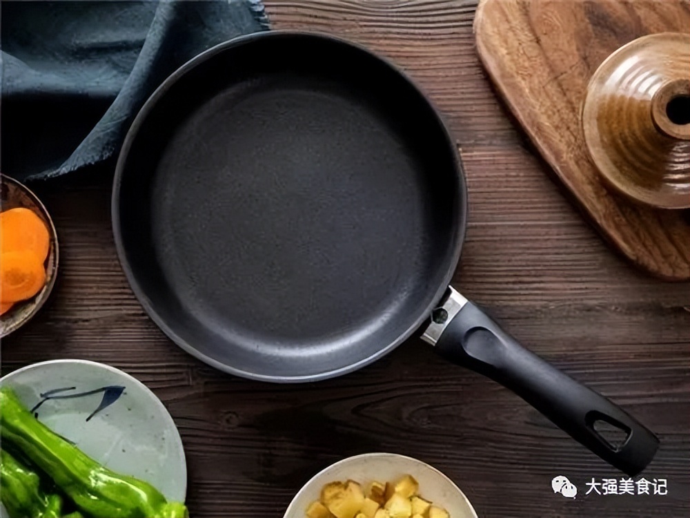 哪种材质的锅有毒,家里有这种锅的人一定要注意了