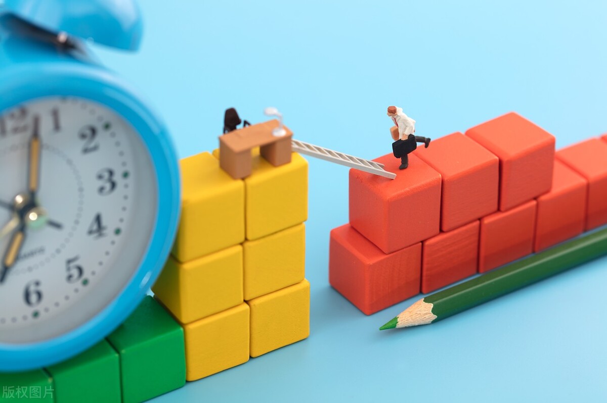 今明后三年给打工人的5点忠告,2022年打工人自救指南