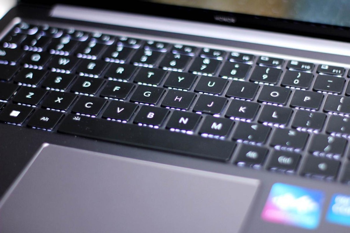 荣耀magicbook14独显版2022,荣耀magicbookv14和matebook14s