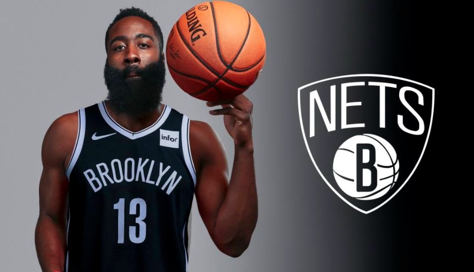 媲美库里的巨星？无法信任的球队毒瘤？哈登究竟是个怎样的球员？