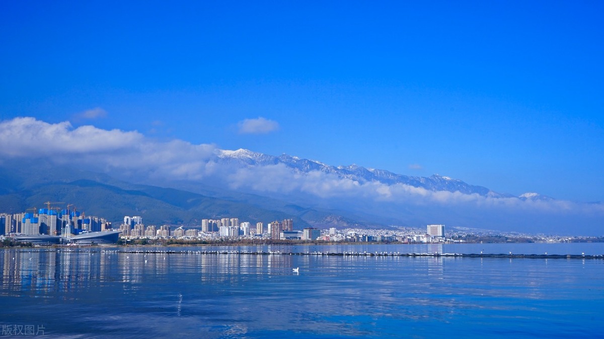 人生苦短生活不易看淡看开,人生不易岁月苦短这就是生活