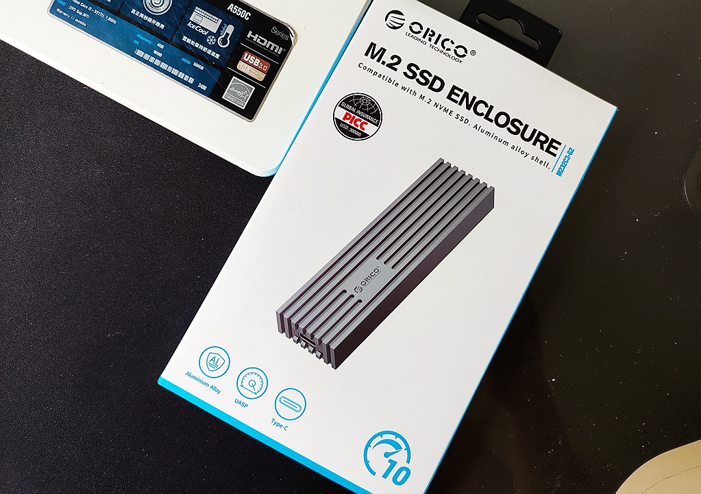 oricom2硬盘盒怎么样,orico透明m2硬盘盒