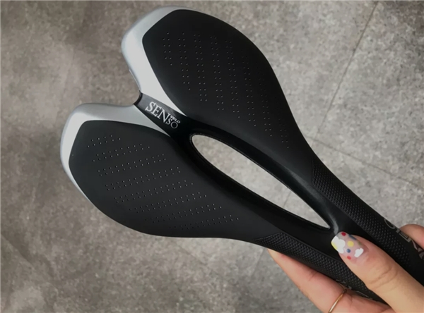 维乐SensoTT——来测评一下我今年最爱用的专业骑行坐垫