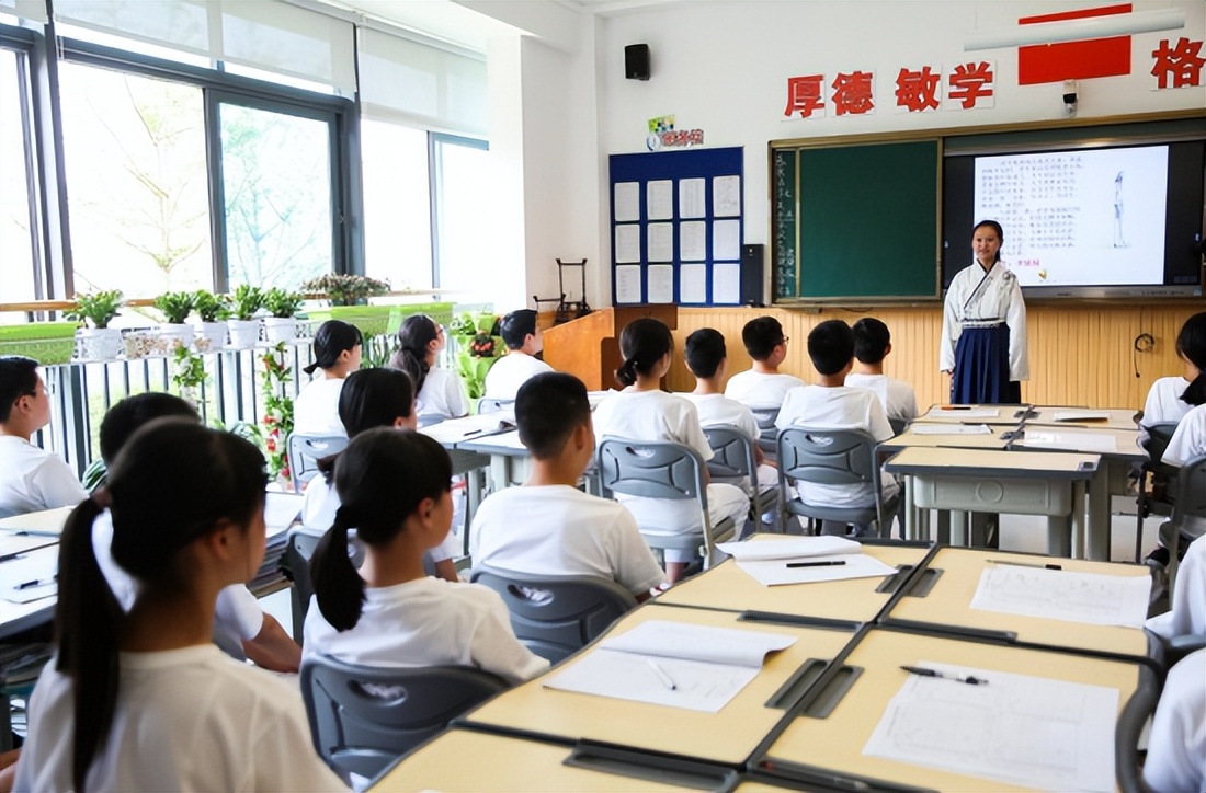 高考600分以上的中学,高考600分以上最多的是哪个高中