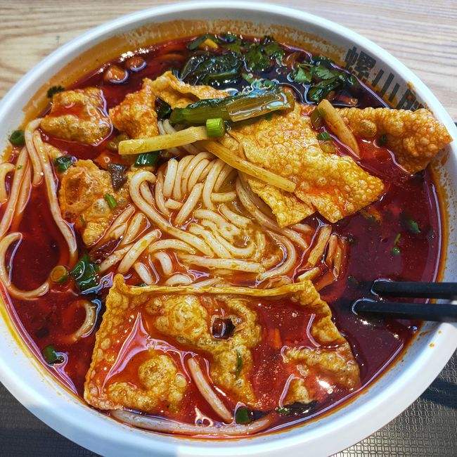 柳州哪家螺蛳粉好吃,柳州螺蛳粉外卖哪家最好吃