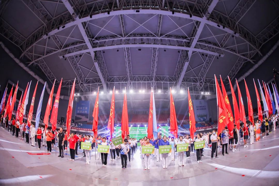 山东省实施体育强省战略,奋进新时代建功新征程非凡十年