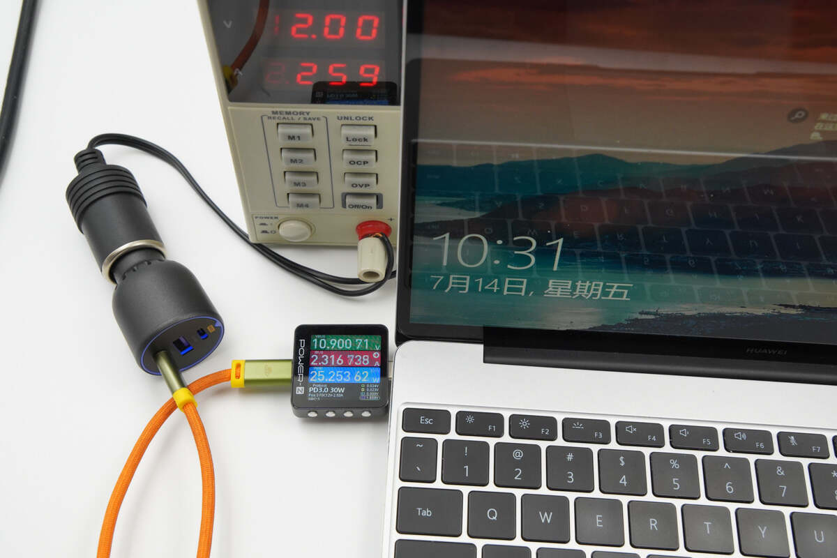 绿联130w车载充电器评测,绿联160w氮化镓充电器评测