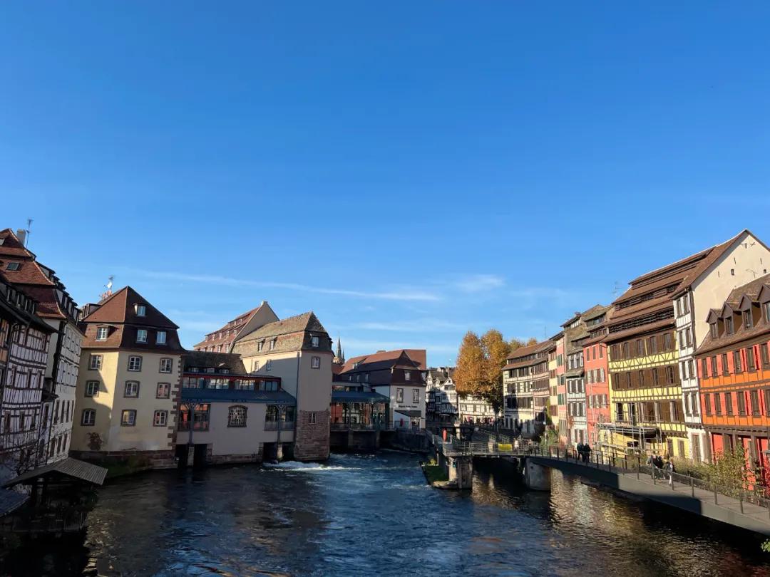 去欧洲几国游需要怎么办理护照,新加坡去欧洲旅游签证