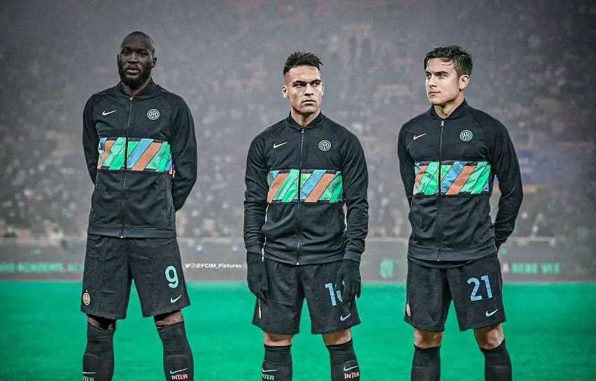 帕尔梅拉斯连进4球,帕尔梅拉斯压哨绝杀