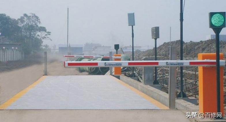 苹果4s维修自动关机视频教程,电视机看一会自动关机维修方法