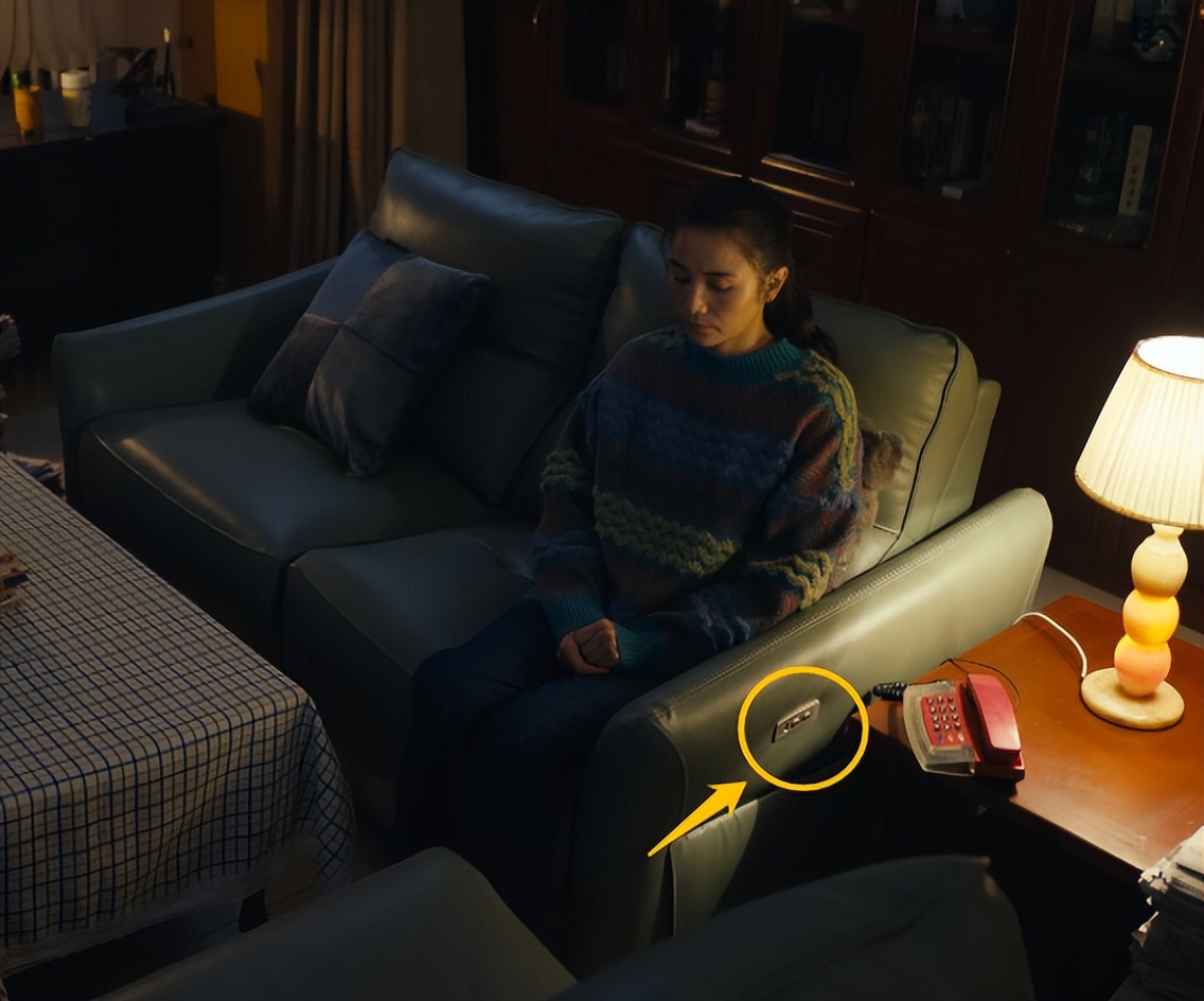 电视剧中的不忍直视,为什么电视剧拍戏只有上半身