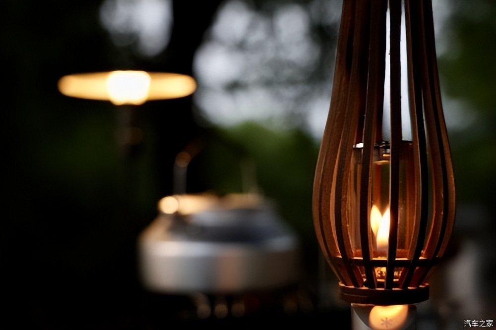 偷得浮生半日闲清茶淡盏两相欢,偷得浮生半日闲小杯浅酌思年华