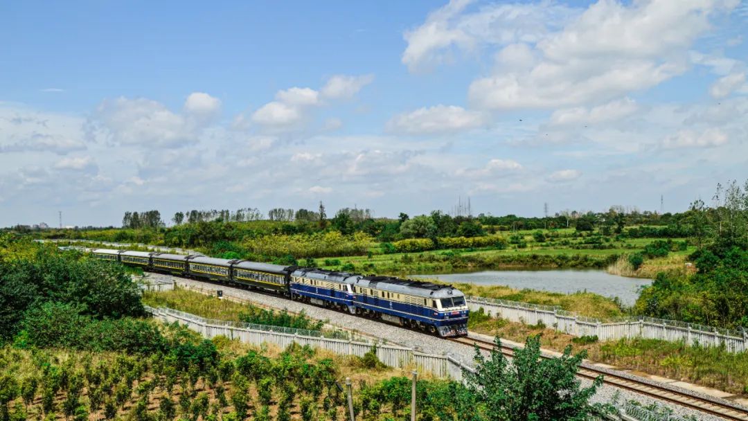 再见k歌翻唱,再见k歌伴奏